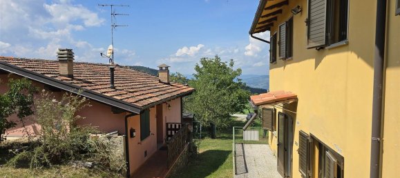 Дом с 5 комнатами в Монтезе, Италия № 217517 5