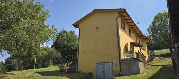 Дом с 5 комнатами в Монтезе, Италия № 217517 3