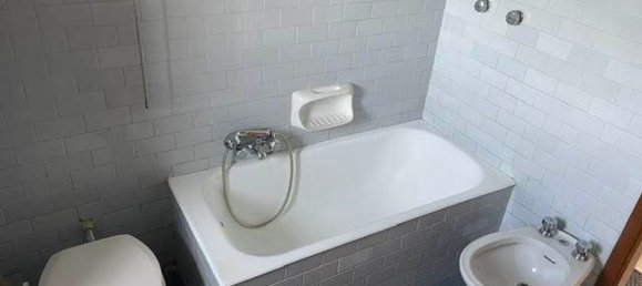 Дом с 5 комнатами в Монтезе, Италия № 217517 24