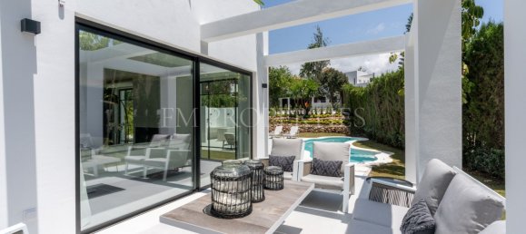 5 Schlafzimmer Villa in Marbella, Spain, Nr. 35611 28