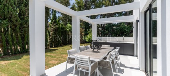 5 Schlafzimmer Villa in Marbella, Spain, Nr. 35611 25