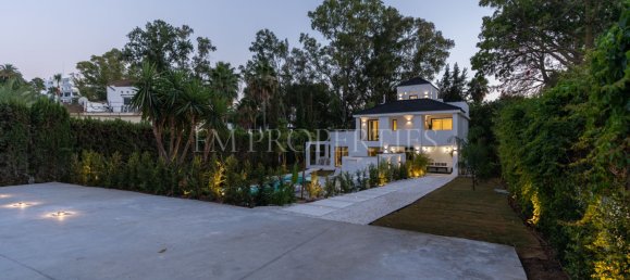 5 Schlafzimmer Villa in Marbella, Spain, Nr. 35611 32