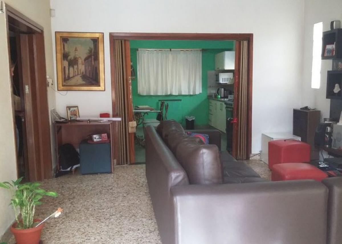 2 bedrooms House in General San Martin, Argentina No. 9270