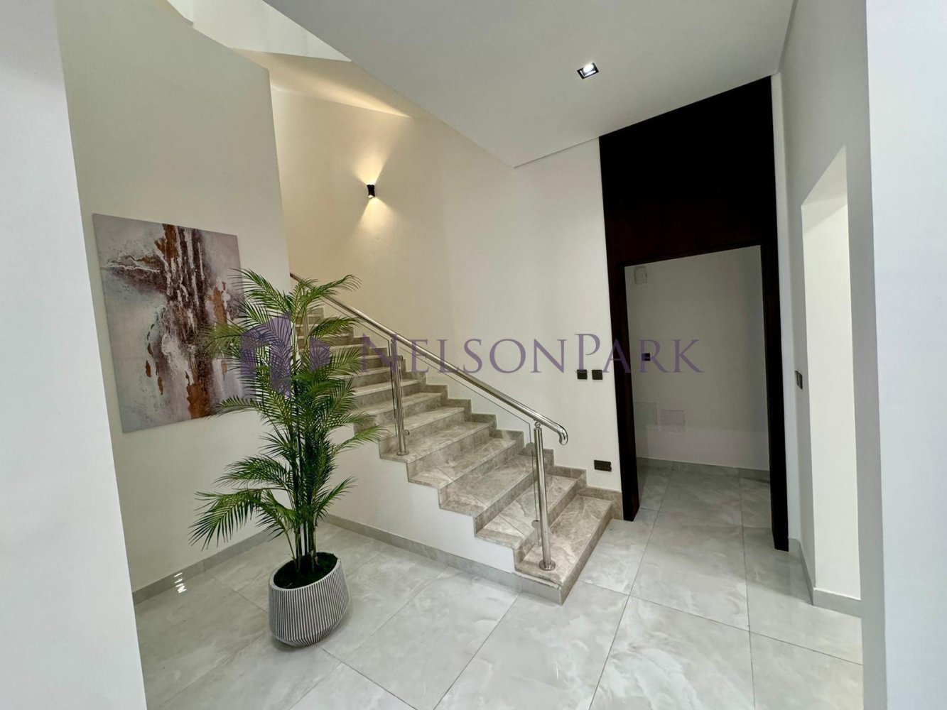 Вилла с 5 спальнями в Доха, Катар № 1960