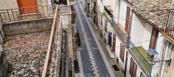 Casa de 7 divisões em Giuliana, Italy N.º 40380 4