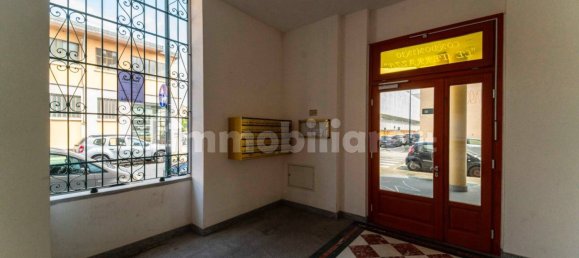 1 bedroom Apartment in Turin, Italy No. 12613 4