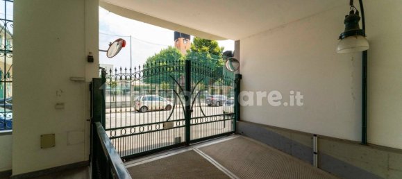 1 bedroom Apartment in Turin, Italy No. 12613 10