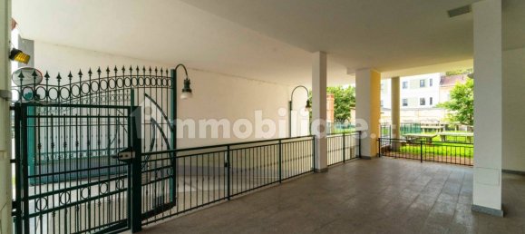 1 bedroom Apartment in Turin, Italy No. 12613 5