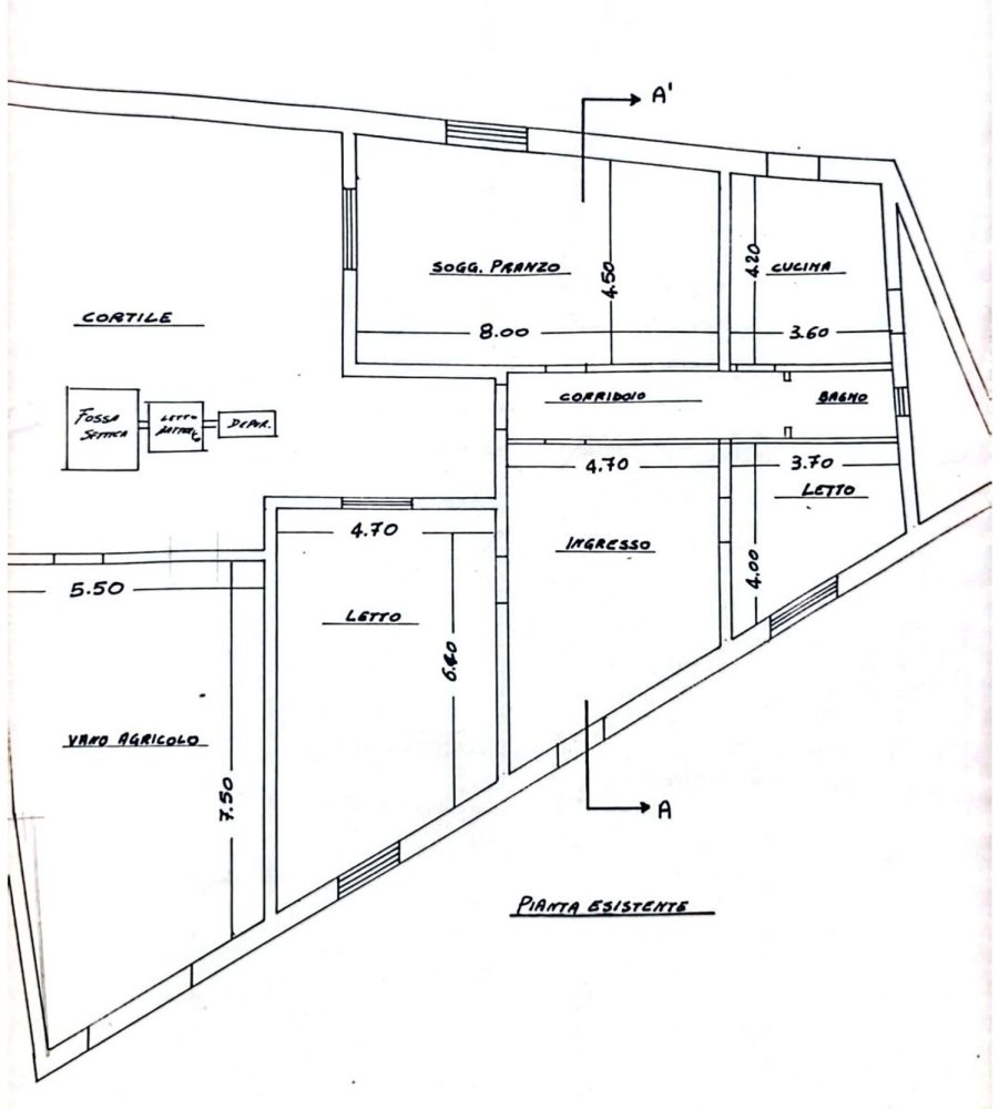 Casa de 6 habitaciónes en Guagnano, Italy No. 253985