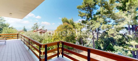 3 bedrooms Apartment in Agugliano, Italy No. 292124 29