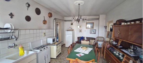 4 Schlafzimmer Haus in Arola, Italy, Nr. 117378 9