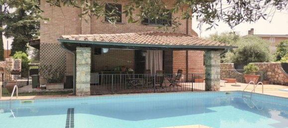 6غرفة فيلا في Ciampino, Italy رقم 90550 2