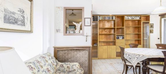 3 rooms Apartment in Ciampino, Italy No. 18938 11