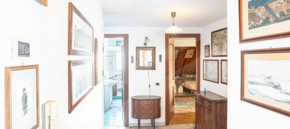 3 rooms Apartment in Ciampino, Italy No. 18938 16