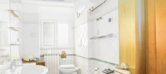 3 rooms Apartment in Ciampino, Italy No. 18938 26