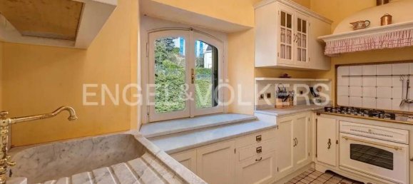 Penthouse T3 em Moltrasio, Italy N.º 158985 12