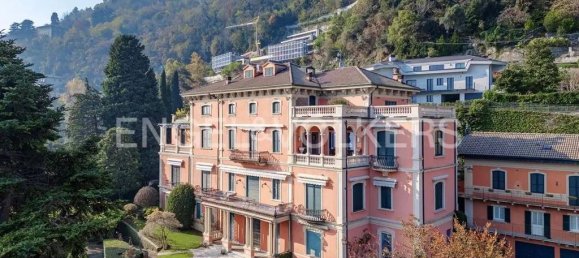 Penthouse T3 em Moltrasio, Italy N.º 158985 4
