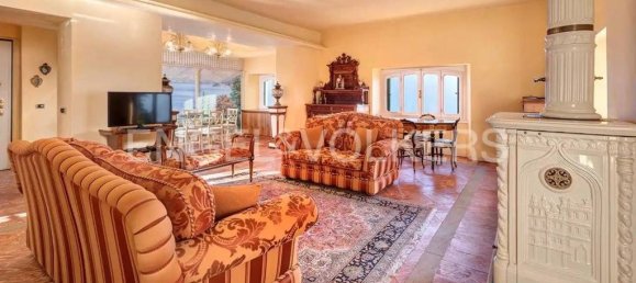 Penthouse T3 em Moltrasio, Italy N.º 158985 8