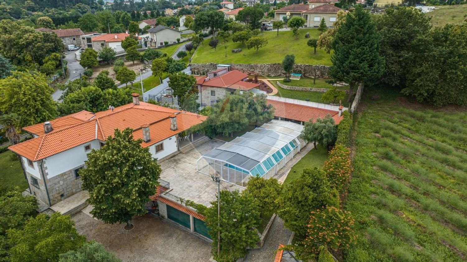 4 bedrooms House in Dornelas, Portugal No. 30646