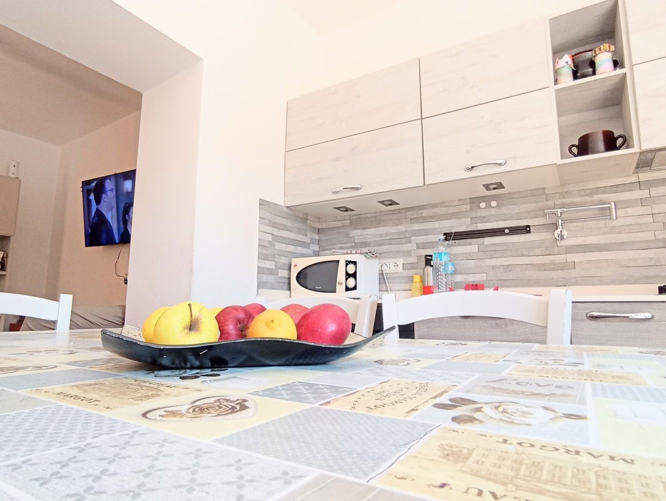 Дом с 6 комнатами в Сорсо, Италия № 168952