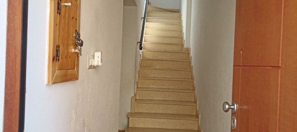 Дом с 6 комнатами в Сорсо, Италия № 168952 4