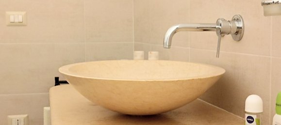 Дом с 6 комнатами в Сорсо, Италия № 168952 40