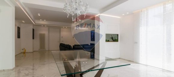 Villa de 4 dormitorios en Mascalucia, Italy No. 357417 3