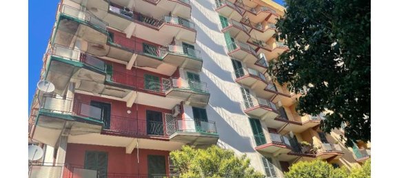 5 rooms Apartment in Taranto, Italy No. 257067 8