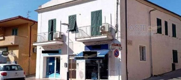 3 rooms Apartment in Portoferraio, Italy No. 41719 2