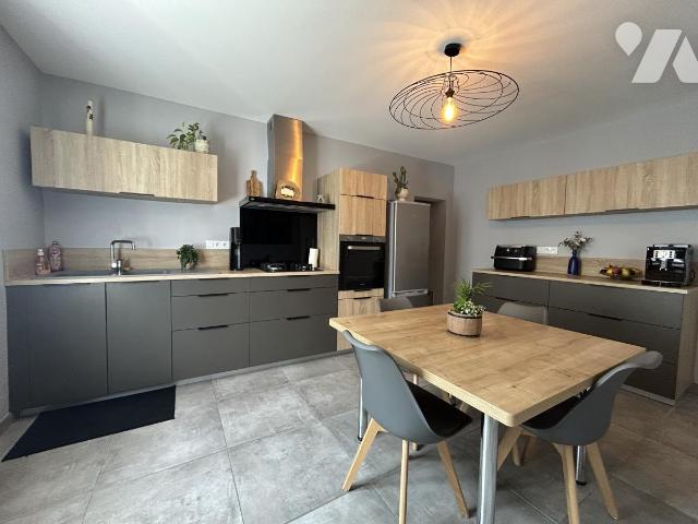 3 غرف نوم منزل في Le Teil, France رقم 335575