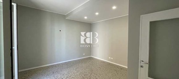 1 bedroom Apartment in Rome, Italy No. 324598 10