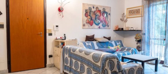 3 bedrooms Apartment in Forlì, Italy No. 328224 2