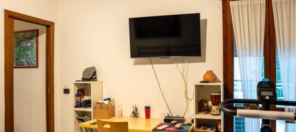 3 bedrooms Apartment in Forlì, Italy No. 328224 9