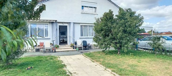 Дом с 4 спальнями в Савиньё, Франция № 196104 10