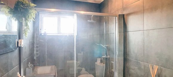 Дом с 4 спальнями в Савиньё, Франция № 196104 8