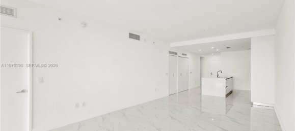 2 chambres propriété commerciale à vendre à Miami, Miami-Dade, Florida, USA № 615443 25