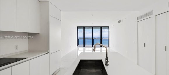 2 chambres propriété commerciale à vendre à Miami, Miami-Dade, Florida, USA № 615443 26