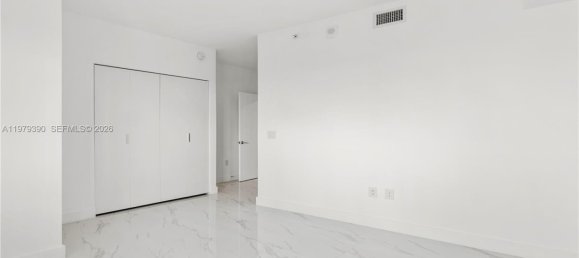 2 chambres propriété commerciale à vendre à Miami, Miami-Dade, Florida, USA № 615443 19