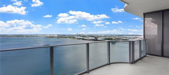 2 chambres propriété commerciale à vendre à Miami, Miami-Dade, Florida, USA № 615443 30