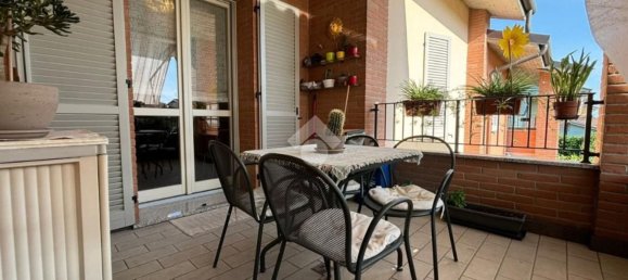 3-salle Appartement à Rivolta d'Adda, Italy No. 267611 13