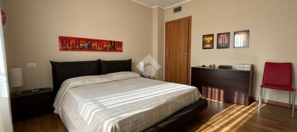 3-salle Appartement à Rivolta d'Adda, Italy No. 267611 16