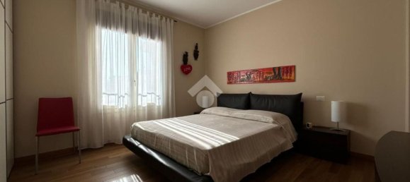 3-salle Appartement à Rivolta d'Adda, Italy No. 267611 15