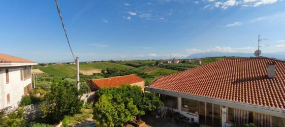 3 bedrooms House in Francavilla al Mare, Italy No. 365226 20