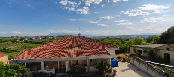 3 bedrooms House in Francavilla al Mare, Italy No. 365226 27