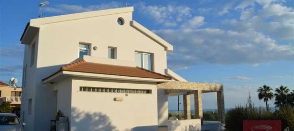 Вилла с 4 спальнями в Паралимни, Кипр № 15916 5