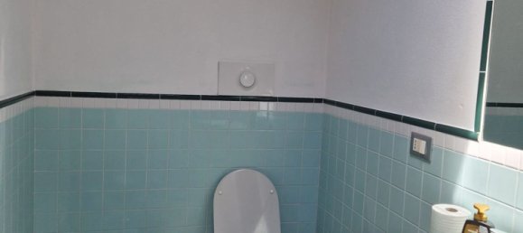 2-salle Appartement à Castiraga Vidardo, Italy No. 287692 5