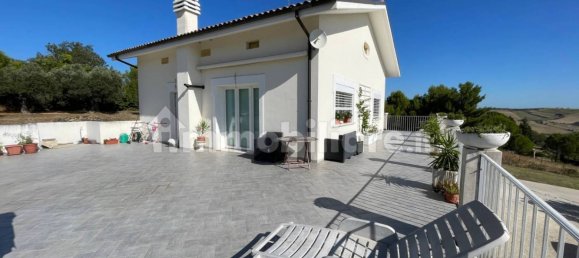 Villa T2 em Alanno, Italy N.º 348508 2