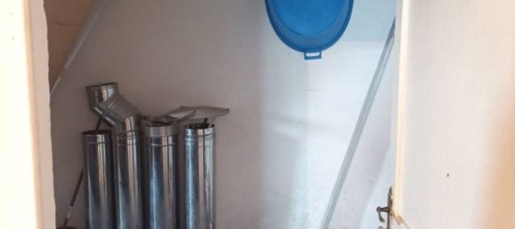 4 rooms Apartment in Pietrapertosa, Italy No. 31869 9