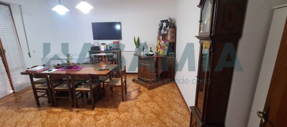 Casa de 5 habitaciónes en Montepulciano, Italy No. 303122 8