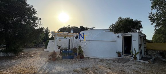 3-Zimmer Haus in Ostuni, Italy, Nr. 277859 2